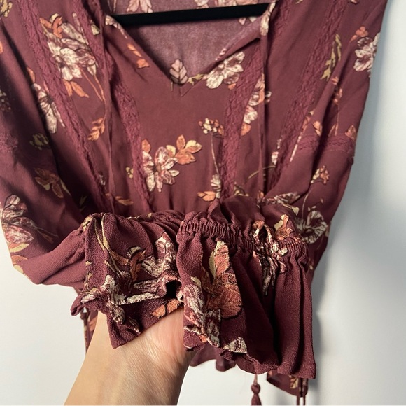 Astr the label / Maroon Floral Boho Blouse - Picture 6 of 7